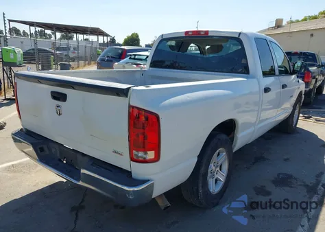 2006 Dodge Ram 1500 Slt z USA, uszkodzony, nr VIN 1D7HA18226J100976